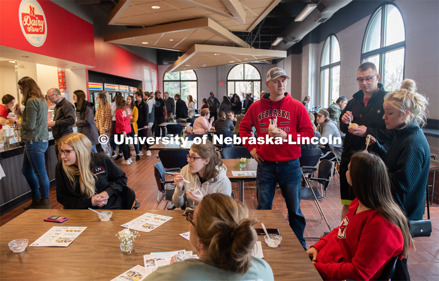 CASNR Week Ice Cream Social, UNL Dairy Store Relocation Celebration. March 12, 2020. Photo by Gregory Nathan / University Communication.